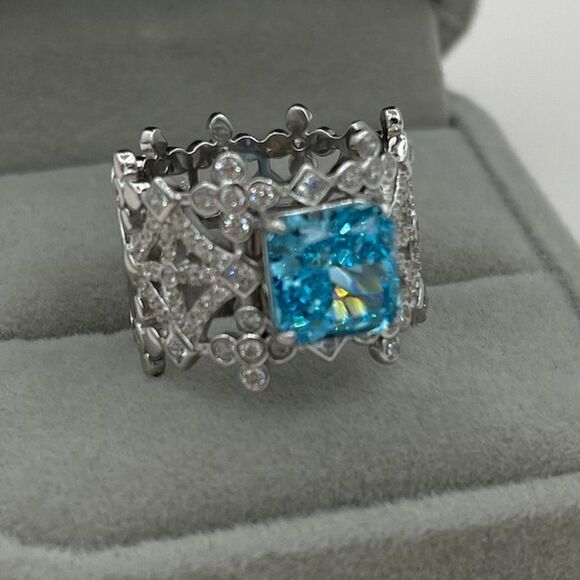 New, no tags, solid sterling, aquamarine, diamonds, intricate silver setting - Picture 5 of 12